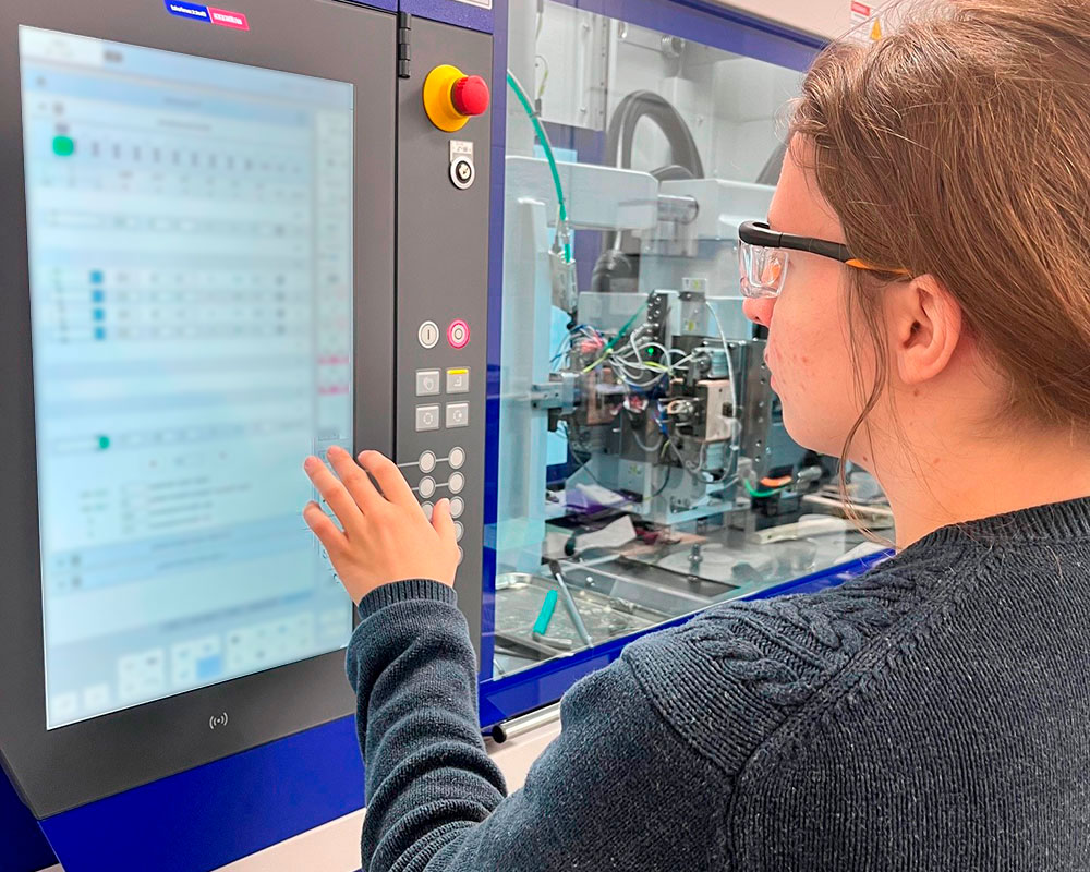 ProMed Engineer at Press 2 1