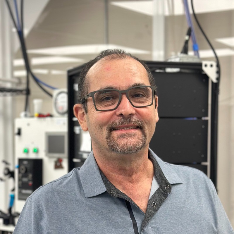 Sixto Hernandez, Extrusion Engineering Manager, Viant